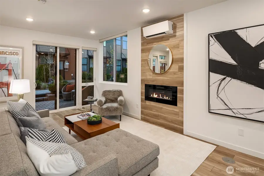 3406 34th Avenue W, Seattle, WA 98199 - #3