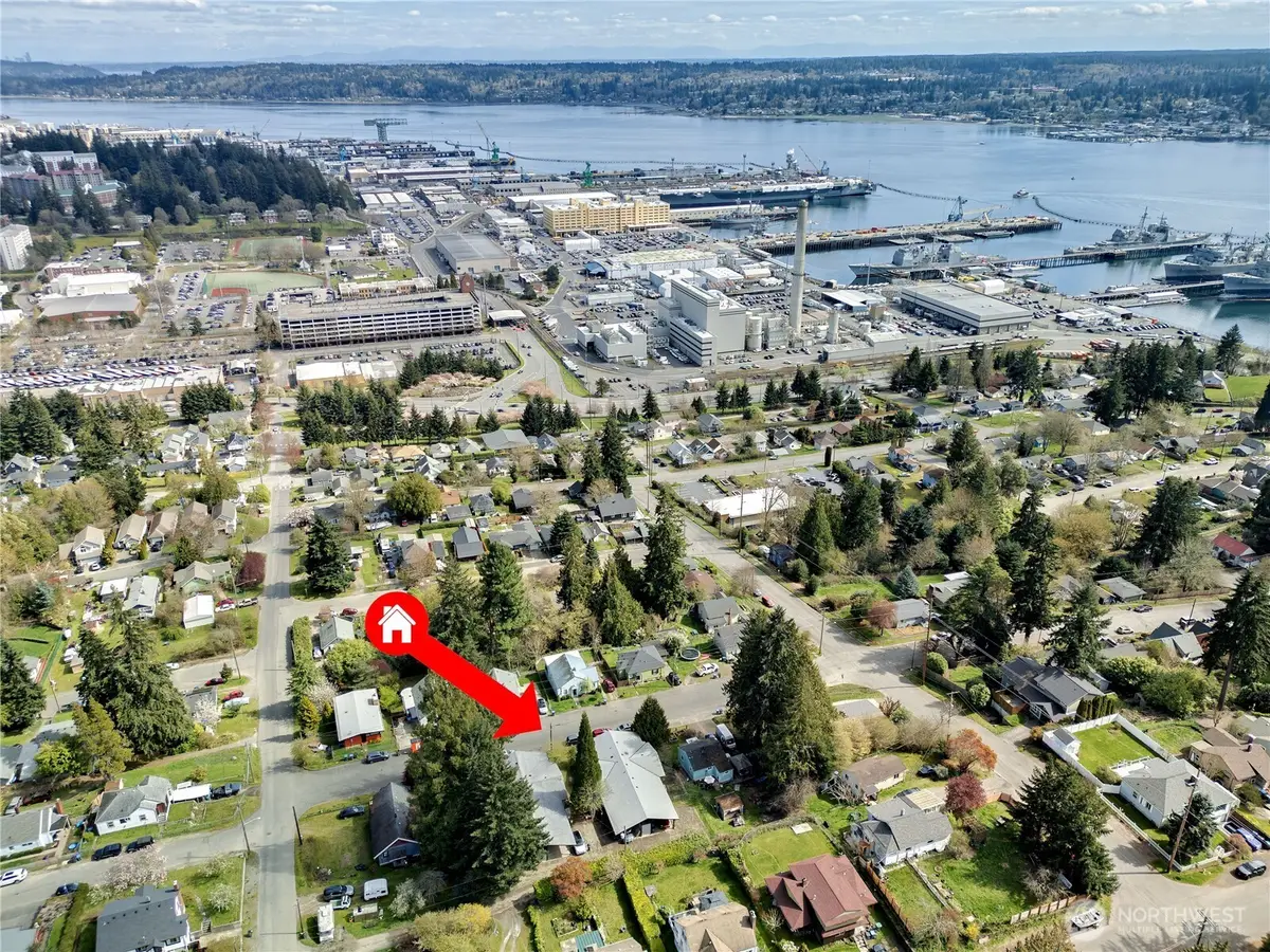 309 S Yantic Avenue, Bremerton, WA 98312 - #1