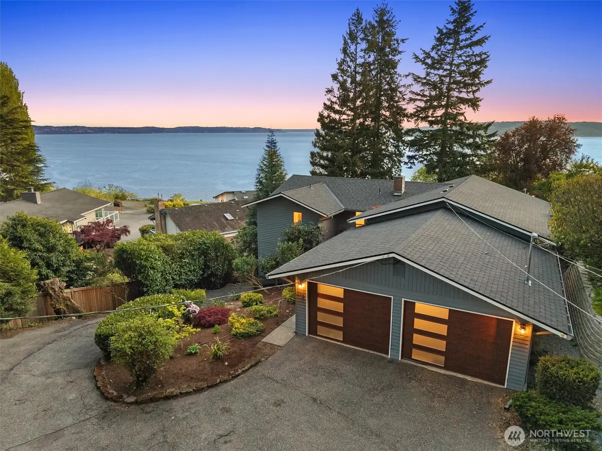 115 S 214th Street, Normandy Park, WA 98198 - #1