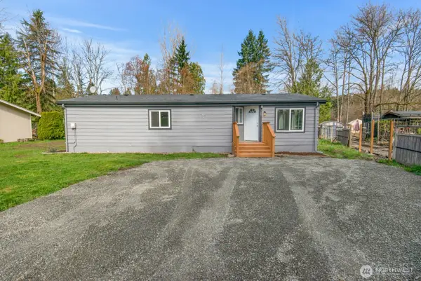 315 Highway 162 E, South Prairie, WA 98385