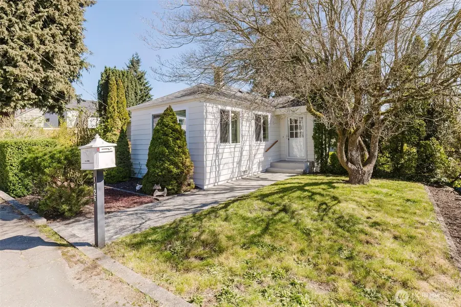 1126 Evans Avenue W, Bremerton, WA 98312 - #2