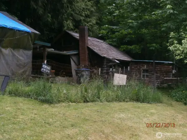 1020 S Valley Street, Port Angeles, WA 98362