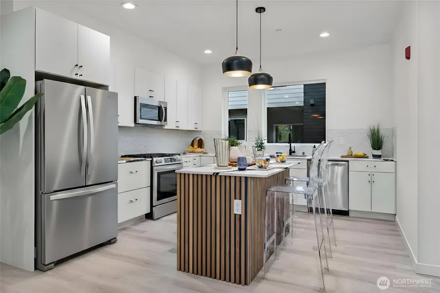 11539 17th Place Sw, Burien, WA 98146 - #3