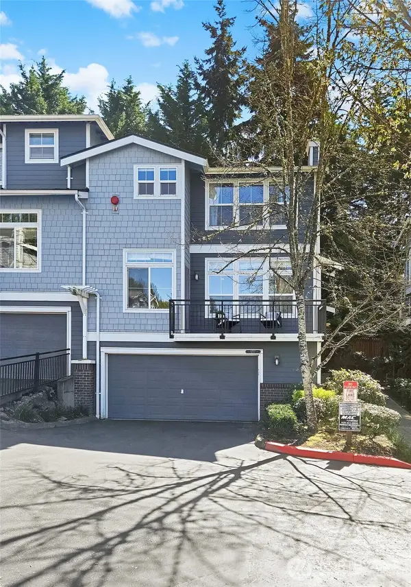 8707 123rd Lane Ne #8707, Kirkland, WA 98033