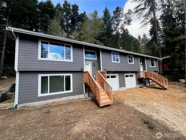 8867 Old Military Road Ne, Bremerton, WA 98311