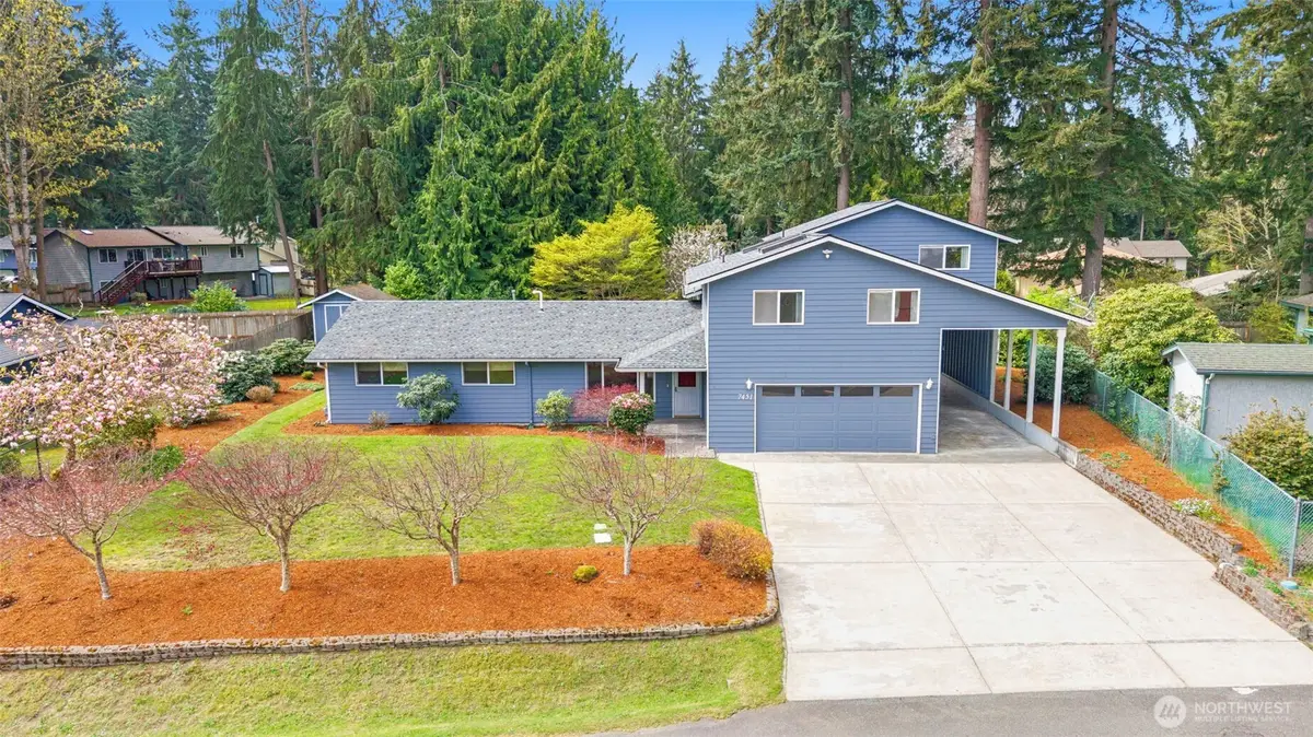 7451 Lazy S Lane Ne, Bremerton, WA 98311 - #1
