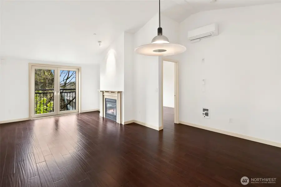 701 1st Avenue N #402, Seattle, WA 98109 - #2