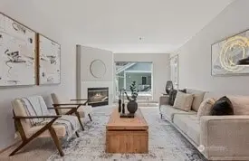 12323 NE 97th Street #Q, Kirkland, WA 98033