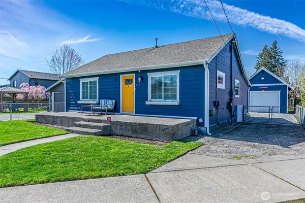 411 Corrin Avenue Se, Orting, WA 98360