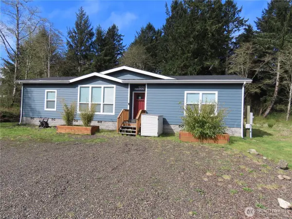 1321 S Melbourne Court, Westport, WA 98595
