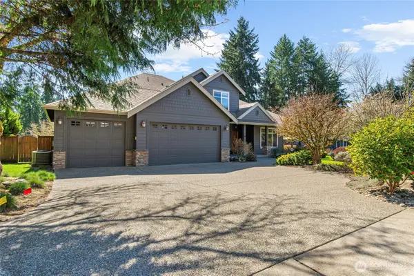 15523 SE 261st Place, Covington, WA 98042