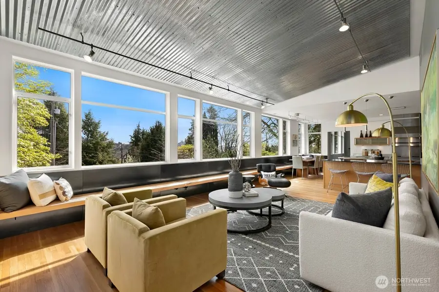 1549 Magnolia Way W, Seattle, WA 98199 - #3