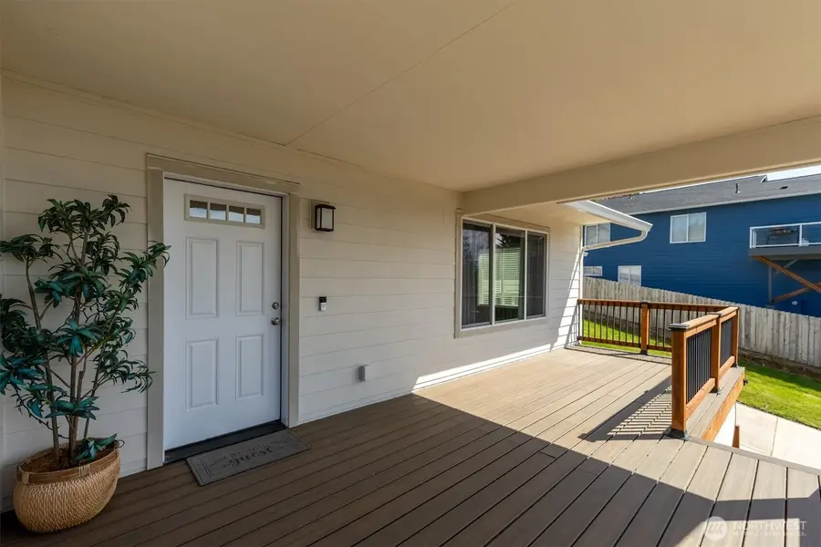 9 Curtis, Longview, WA 98632 - #2