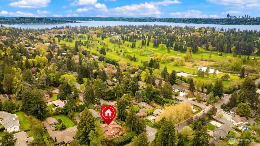 8619 NE 24th Street, Clyde Hill, WA 98004 - #3