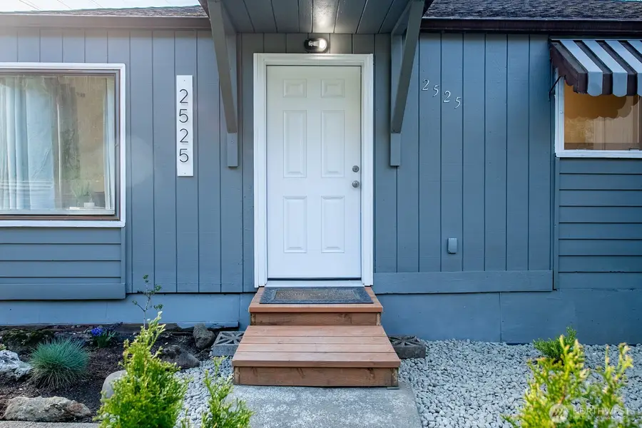 2525 E Wishkah Boulevard, Aberdeen, WA 98520 - #2