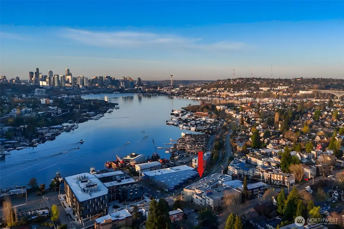 3900 2nd Avenue Ne #403, Seattle, WA 98105 - #1