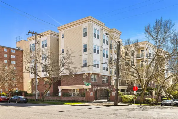 530 4th Avenue W #107, Seattle, WA 98119