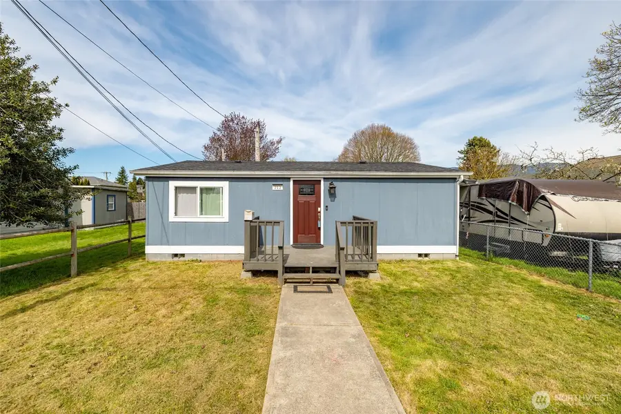 212 Gibson Street, Sedro Woolley, WA 98284 - #2