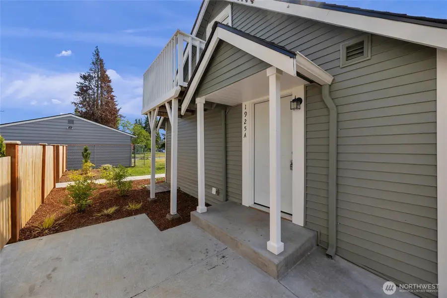 1925 Lombard #A, Everett, WA 98201 - #2