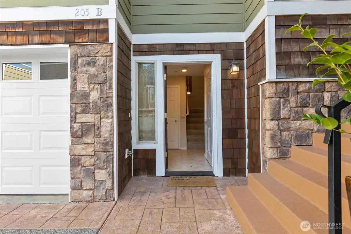 205 Avenue E #B, Snohomish, WA 98290 - #1