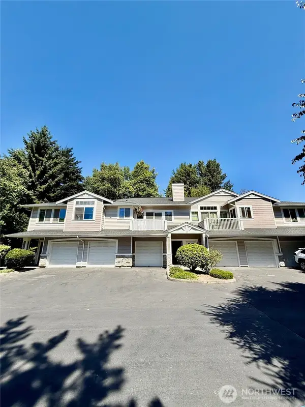 5804 S 234th Place #10-3, Kent, WA 98032
