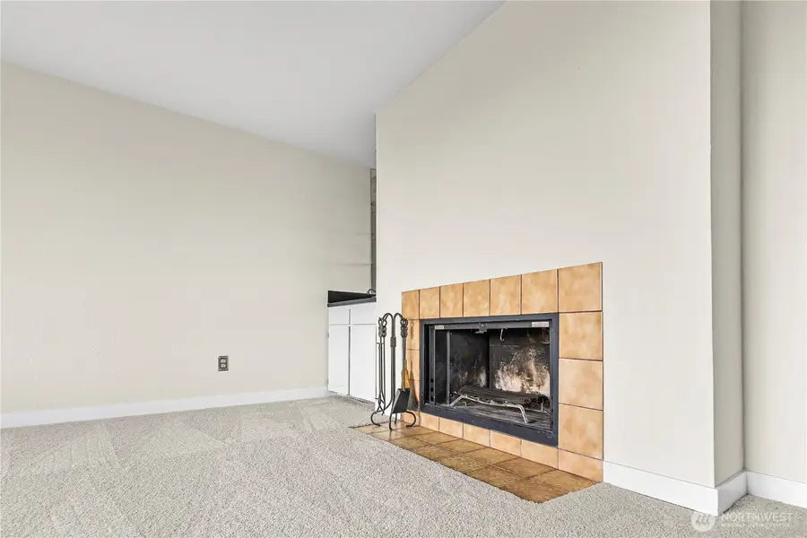 1301 S Puget Drive #A16, Renton, WA 98055 - #2