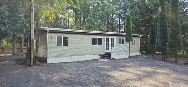 2071 Clear Valley Drive, Maple Falls, WA 98266
