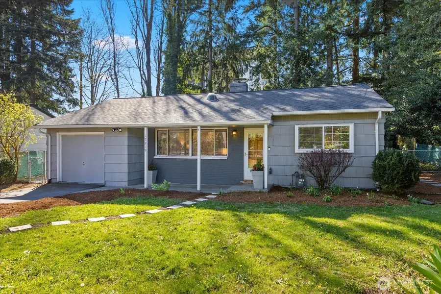 17219 Midvale Avenue N, Shoreline, WA 98133 - #2