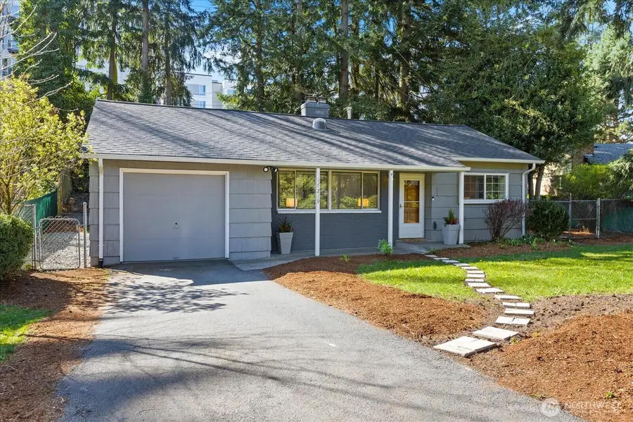 17219 Midvale Avenue N, Shoreline, WA 98133 - #3