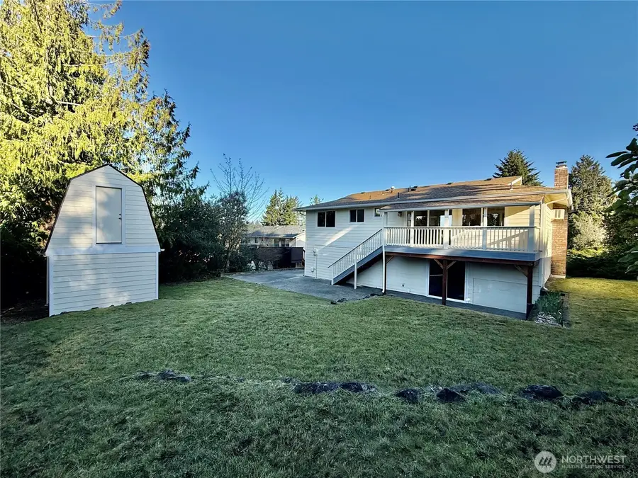 1305 Hollis Street, Bremerton, WA 98310 - #3