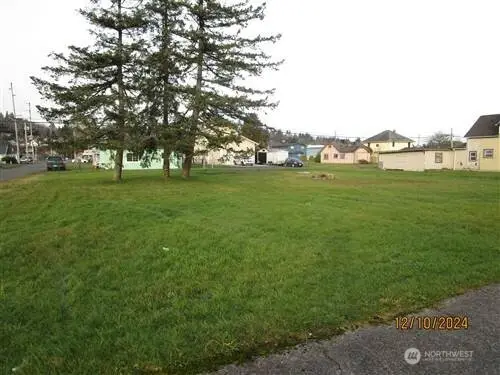 1514 Pacific Avenue #14 half of lot 15, Aberdeen, WA 98520 - #1