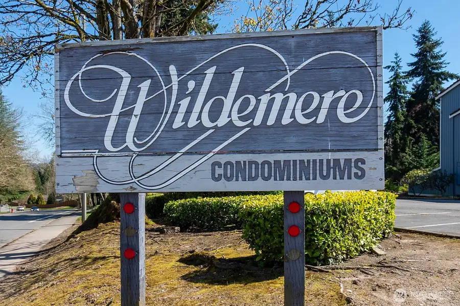 4120 212th Street Sw #B301, Mountlake Terrace, WA 98043 - #2