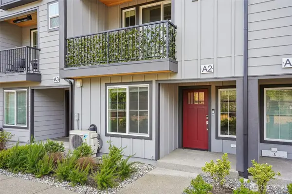 13730 Manor Way #A2, Lynnwood, WA 98087