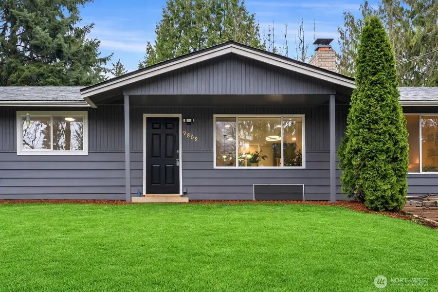 9808 S 252nd St, Kent, WA 98030 - #2