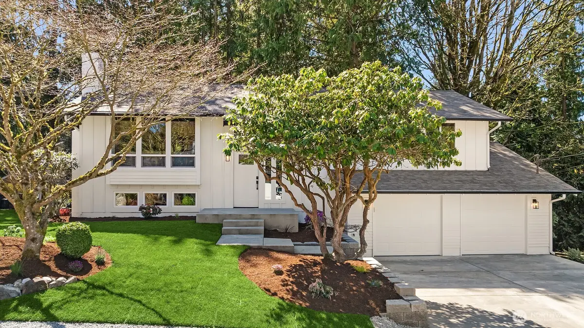 8820 194th Street Sw, Edmonds, WA 98026 - #1