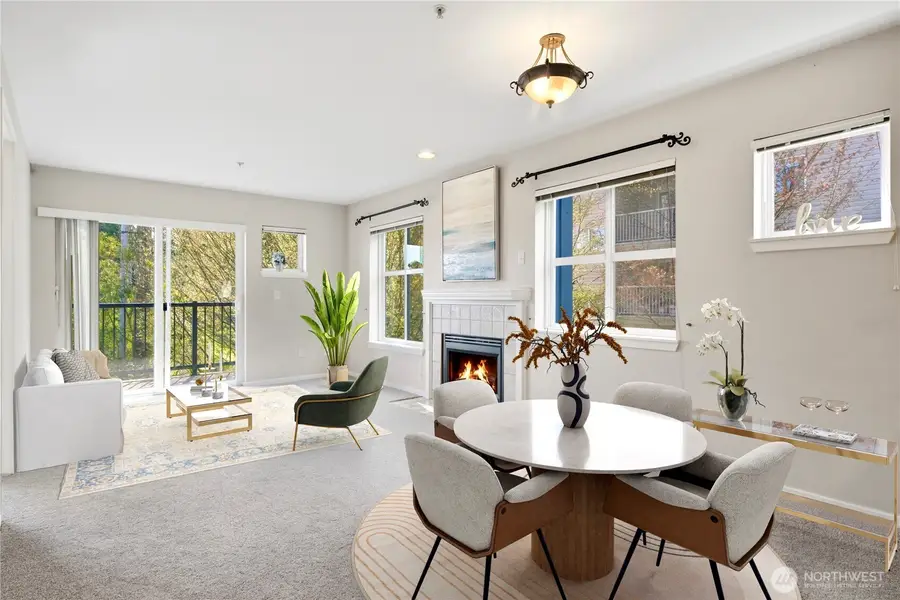 12345 Roosevelt Way Ne #305, Seattle, WA 98125 - #3