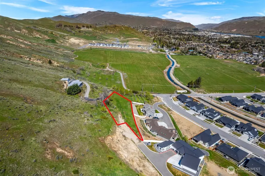 935 Silas Lane, Wenatchee, WA 98801 - #2