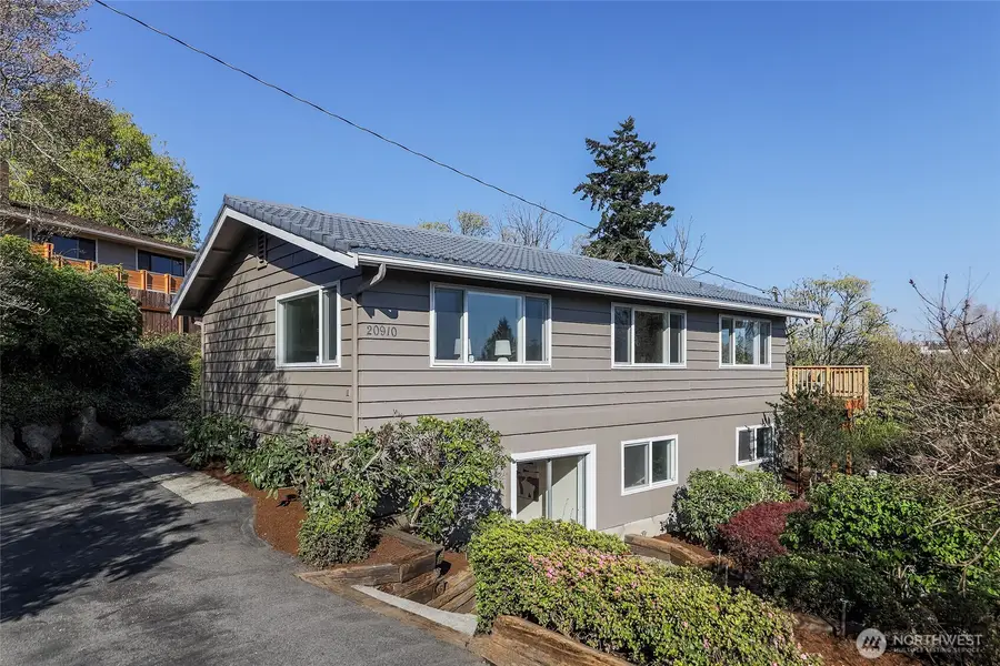 20910 9th Avenue S, Des Moines, WA 98198 - #2