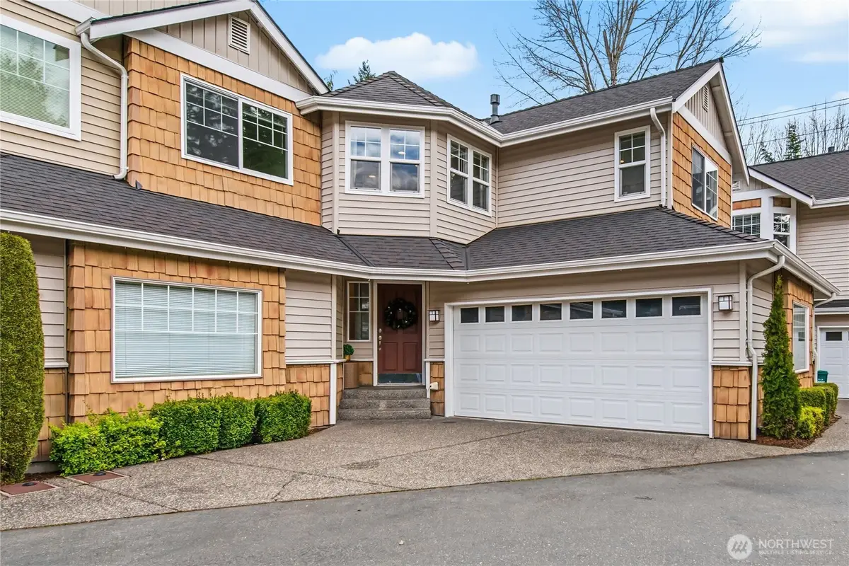 205 Newport Way Nw #J1, Issaquah, WA 98027 - #1