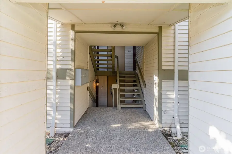 830 Kirkland Way #202, Kirkland, WA 98033 - #3