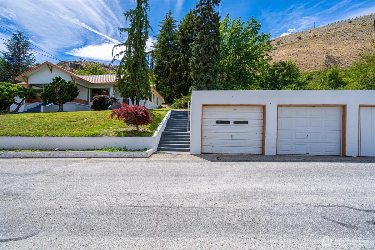 15 Beebe Fish Hatchery Road, Chelan, WA 98816 - #1