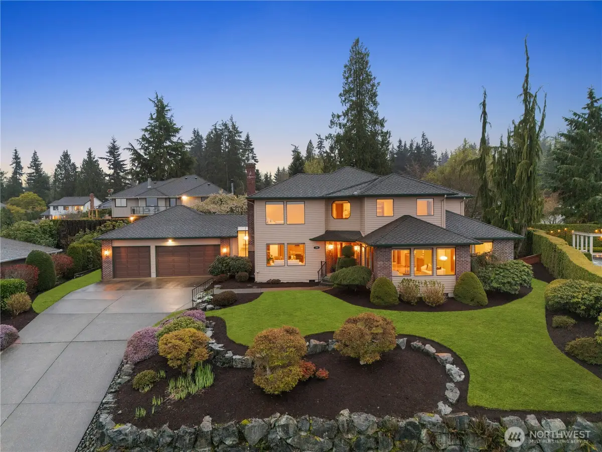 1711 Edgemoor Lane, Everett, WA 98203 - #1