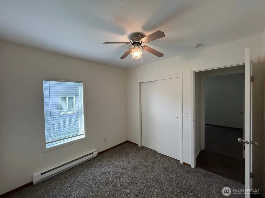 1012 7th Street S, Kelso, WA 98626 - #3