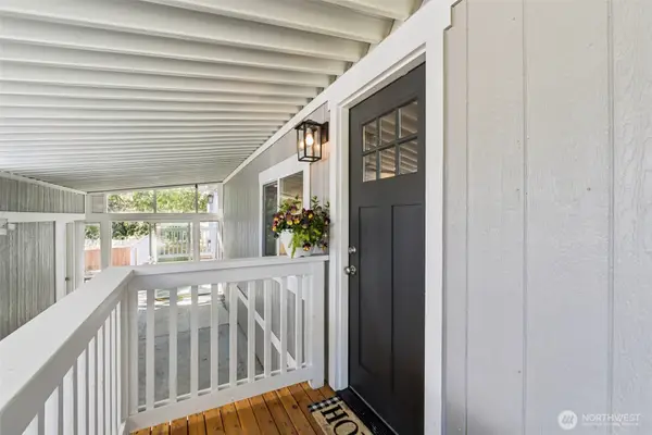 14322 Admiralty Way #27, Lynnwood, WA 98087