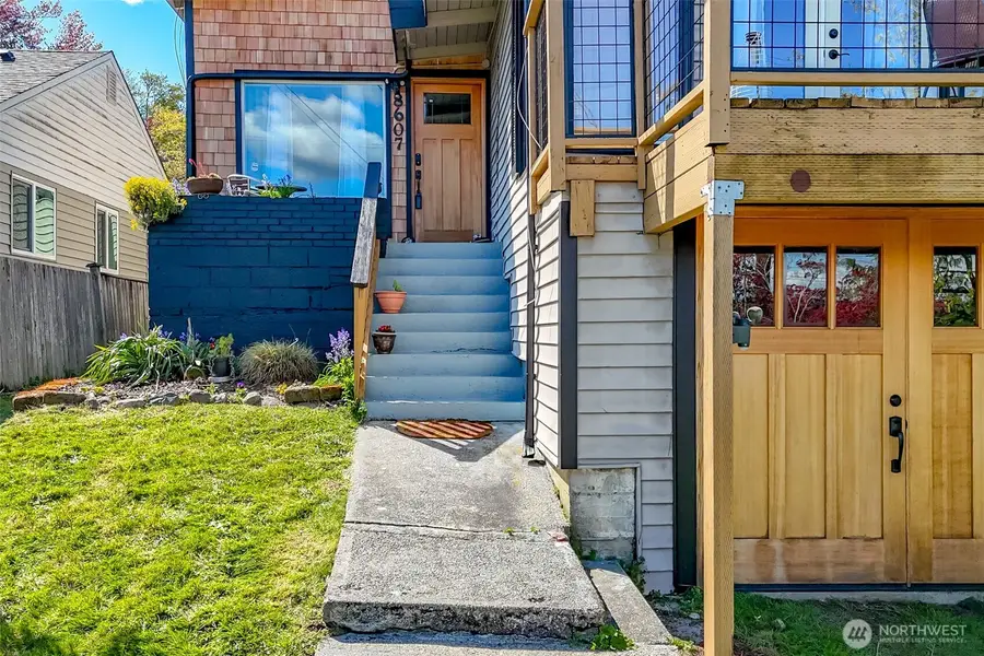 8607 42nd Avenue S, Seattle, WA 98118 - #3