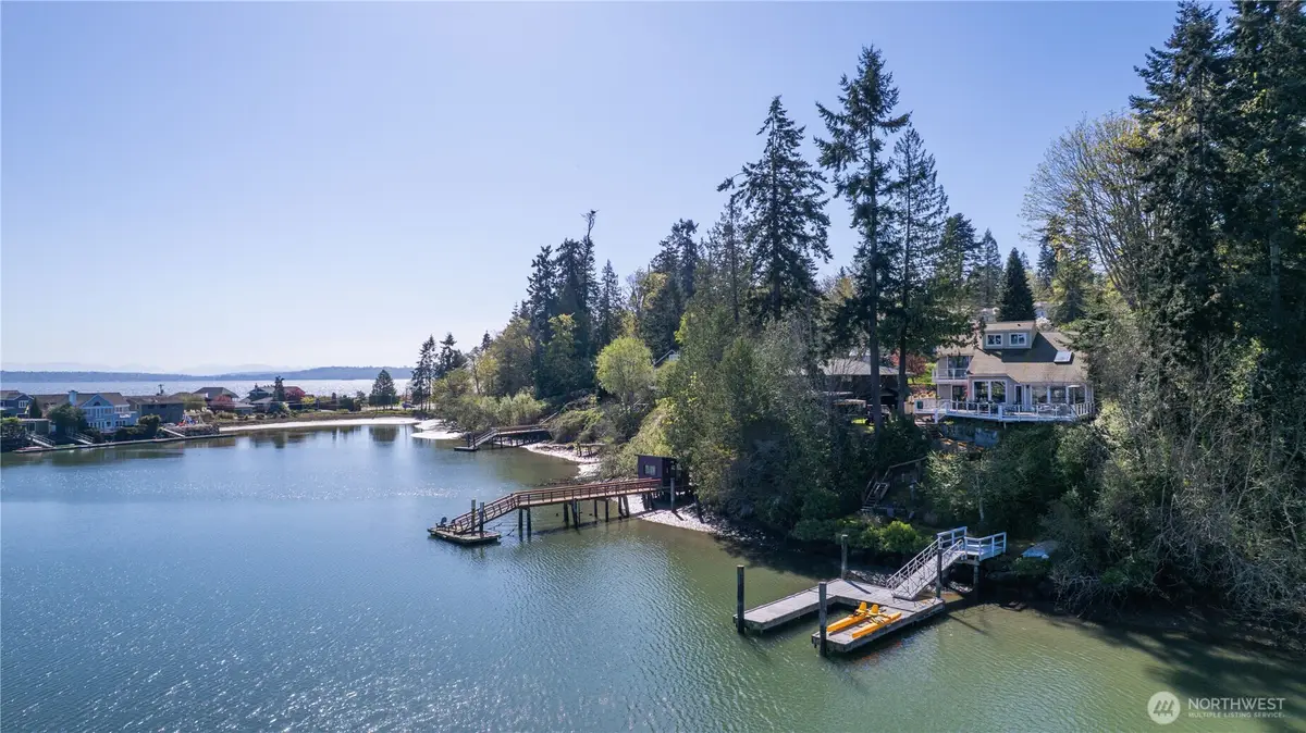 10258 NE Lafayette Avenue, Bainbridge Island, WA 98110 - #1