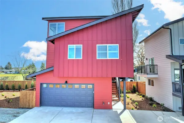 27523 102nd Avenue Nw #D, Stanwood, WA 98292