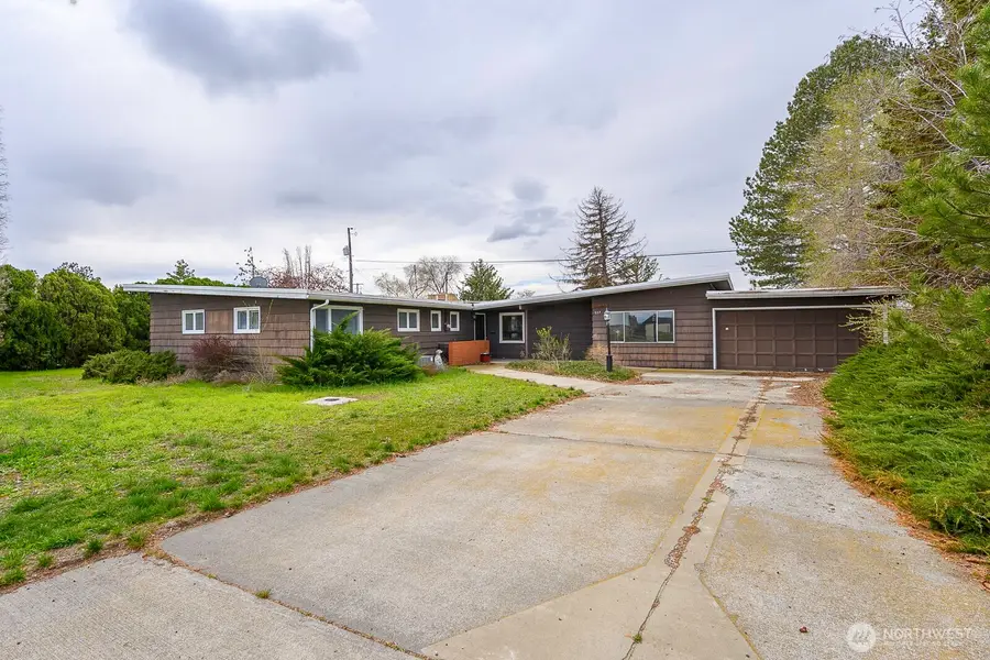 537 Fairchild Loop, Moses Lake, WA 98837 - #3