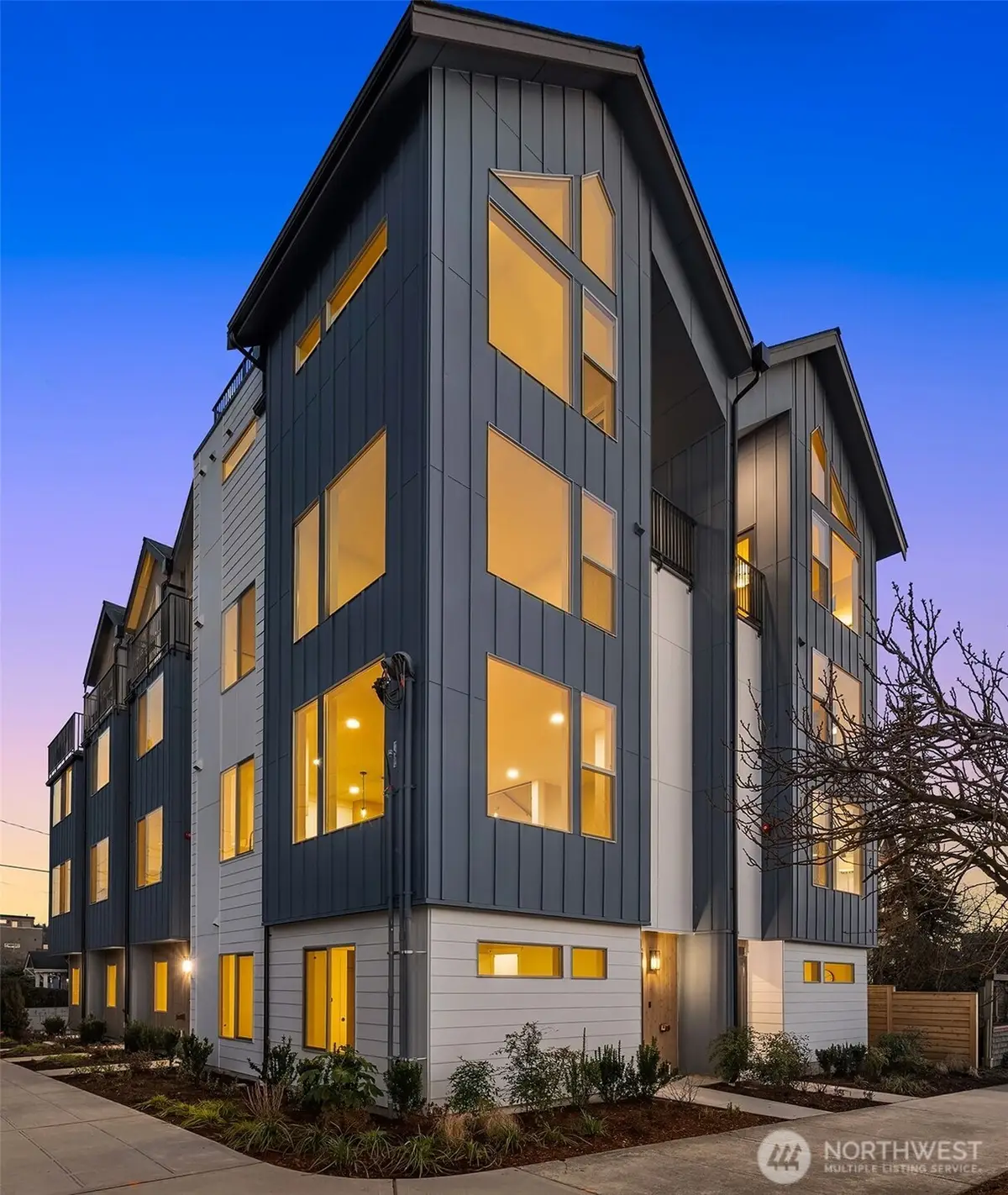 5718 14th Avenue Nw, Seattle, WA 98107 - #1