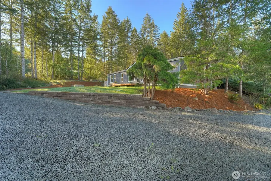42 E Mossflower Lane, Grapeview, WA 98546 - #3